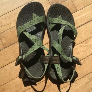 Chacos size 10